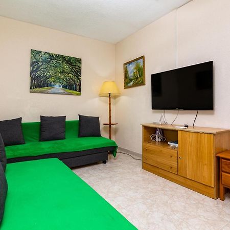 Apartment Studio Relax Torrevieja Exteriör bild
