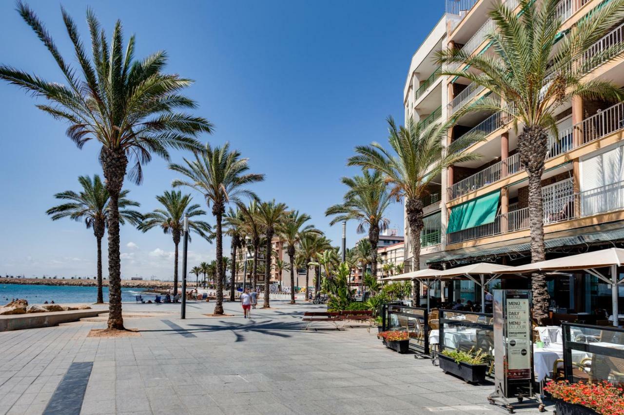 Apartment Studio Relax Torrevieja Exteriör bild